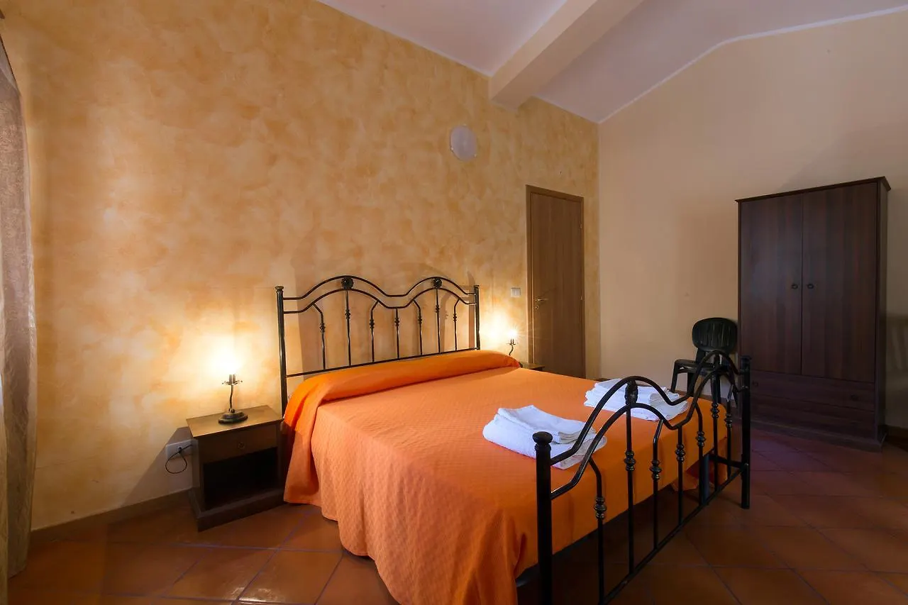Turismo Rurale Il Sole Sant'Angelo di Brolo 0*,  إيطاليا